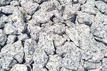 御影石 庭砂利 配達